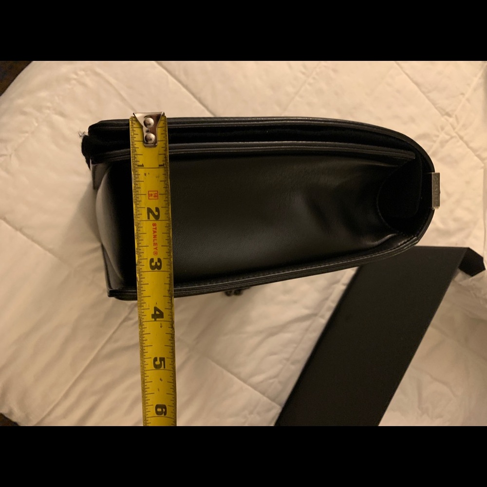 Chanel Large Boy Black Bag - Picture 15 of 15